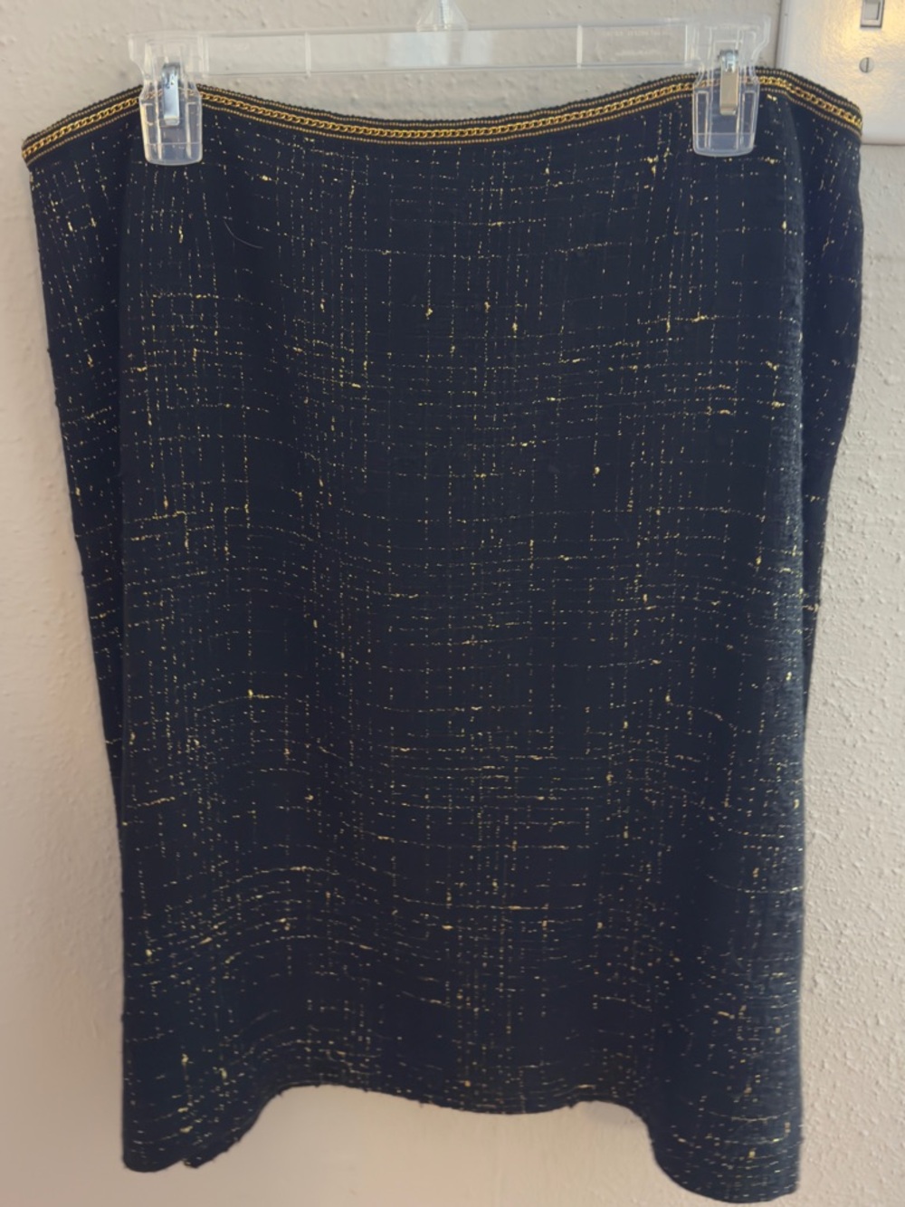 Tahari Luxe Black Gold Tweed Chain Waist Pencil Skirt 14